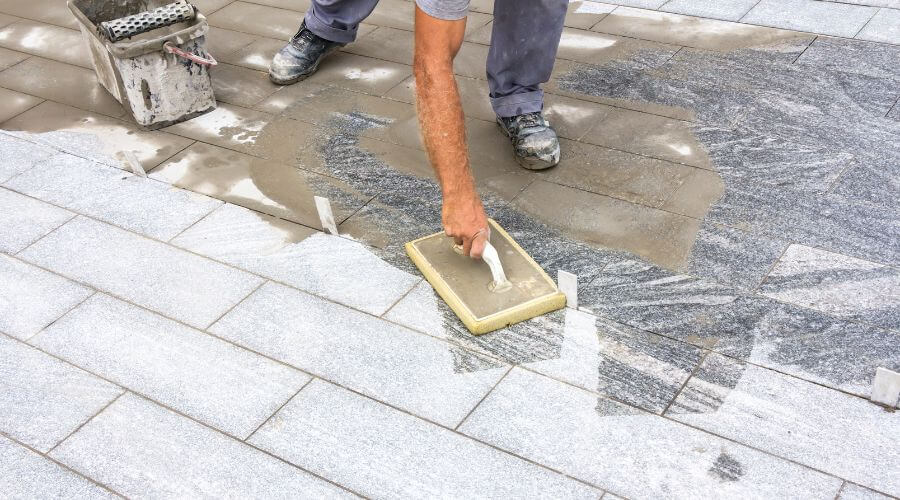Professional gutter cleaning in Rolesville, NC